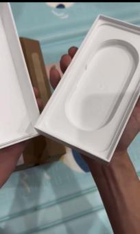 Diễn biến mới vụ khách hàng mua iPhone 16 Promax nhận hộp không