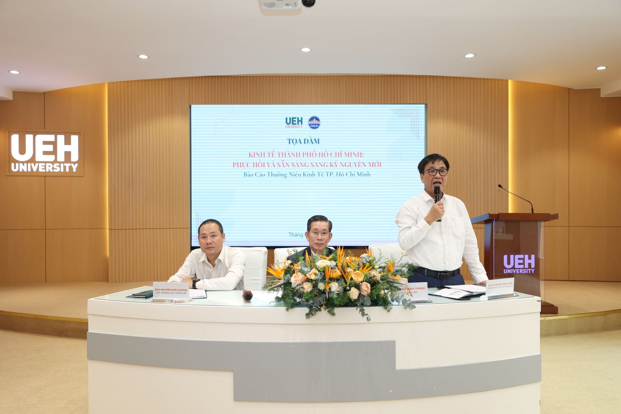 Đẩy nhanh chuyển đổi mô hình tăng trưởng mới