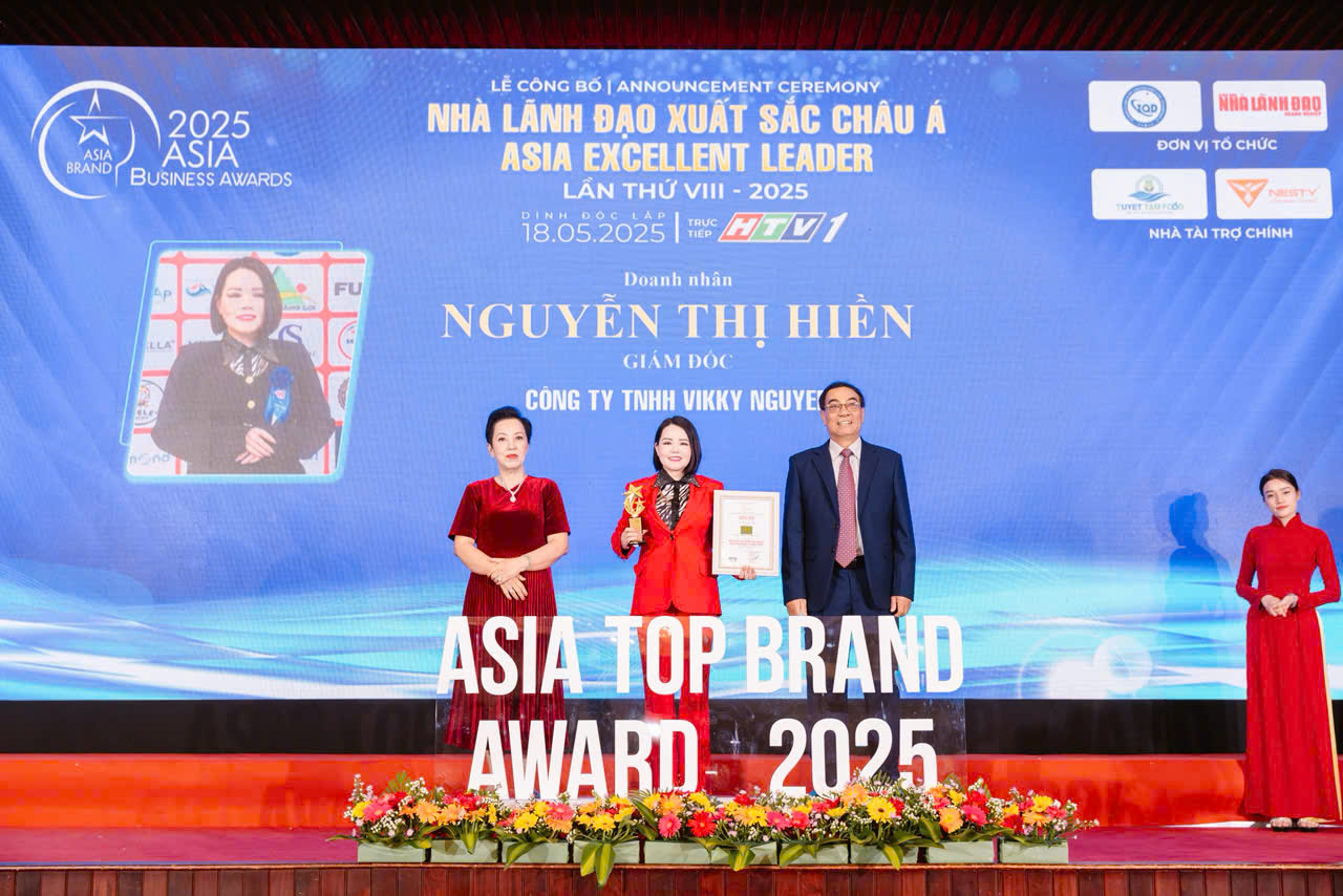 CEO Học viện đánh vần tiếng Anh Nguyễn Thị Hiền được Vinh danh Nhà Lãnh Đạo Xuất Sắc Châu Á 2025