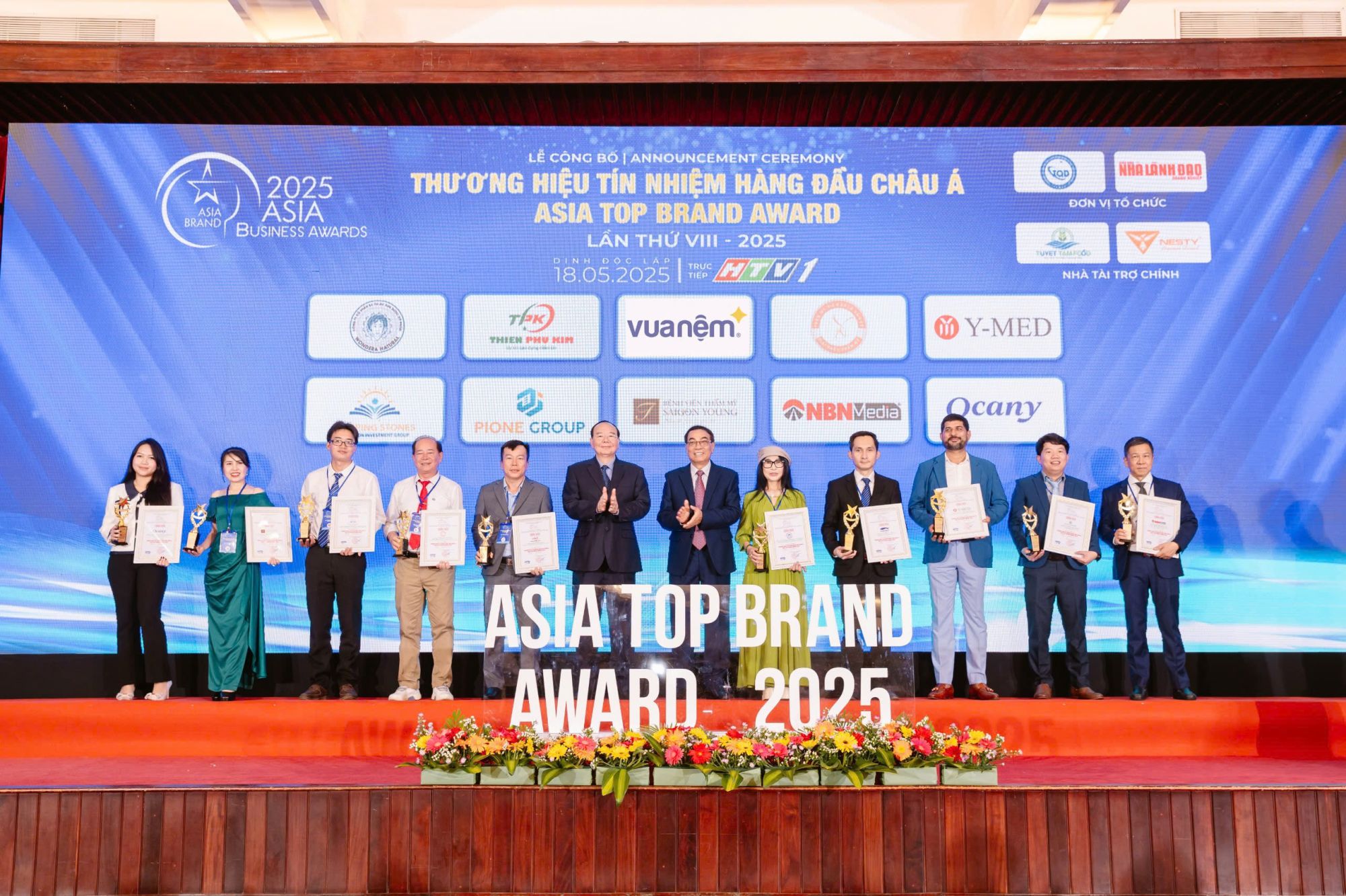 17 năm nỗ lực vì giấc ngủ người Việt – Vua Nệm tự hào nhận giải thưởng Top 10 Thương hiệu Tín nhiệm Hàng đầu Châu Á 2025