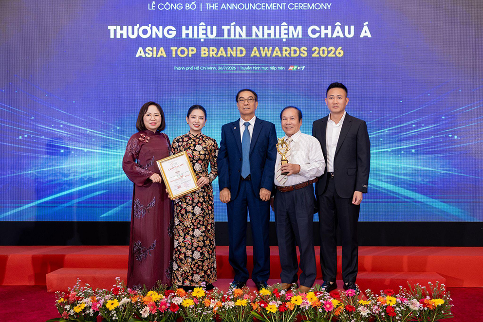 1689 BECKENT BAUER được vinh danh Top 10 Thương hiệu Xuất sắc hàng đầu Việt Nam lần thứ 3