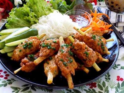 Cuối tuần vào bếp trổ tài làm chạo tôm ngon xuất sắc, ai ăn cũng mê tít