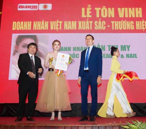 Trần Thị My – Giám đốc My Vũ Beauty & Nail xuất sắc nhận giải thưởng Top 20 Doanh Nhân Việt Nam Xuất Sắc 2019