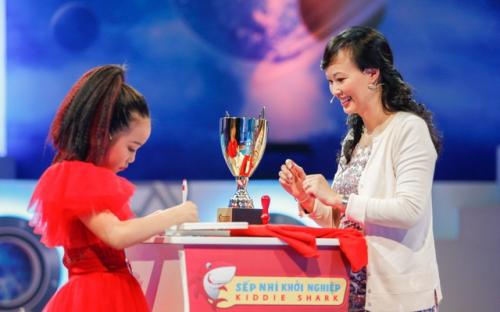 Tuyên bố Hiphop Việt Nam “không phải dạng vừa đâu”, sếp nhí 10 tuổi thuyết phục thành công Shark Linh rót vốn vào dụ án mở studio dạy nhảy cho trẻ em