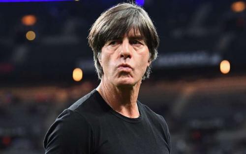 Tập gym "giữ dáng" nhưng điều không ngờ này xảy đến khiến nhà vô địch thế giới mất cơ hội tham dự vòng loại Euro 2020