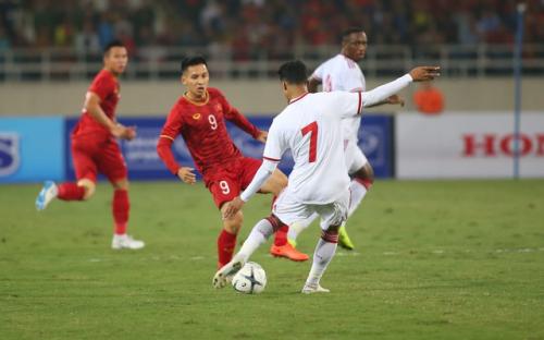 Vòng loại World Cup: Các "đại gia" sảy chân, Việt Nam tỏa sáng trong ngày ĐNÁ "bùng cháy"