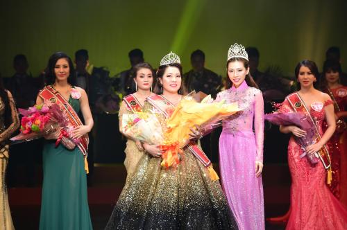 Cô Gái đất “ Đảo Ngọc” bất ngờ trở thành Á Hậu Doanh Nhân Người Việt Thế Giới 2018