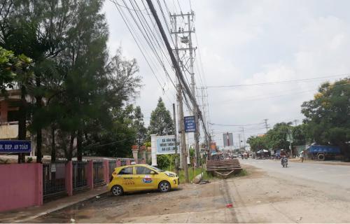 Vụ điện giật chết trước cổng trường: Lời kể của nữ sinh thoát nạn