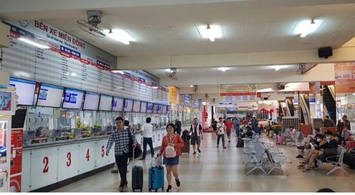 Từ ngày mai, TPHCM xử phạt người không đeo khẩu trang nơi công cộng