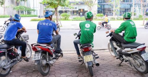 Từ ngày 8/4, toàn bộ tài xế Uber tại Việt Nam sẽ chuyển sang Grab hoạt động