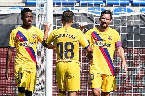 Messi lập cú đúp, Barcelona thắng tưng bừng ở vòng cuối La Liga