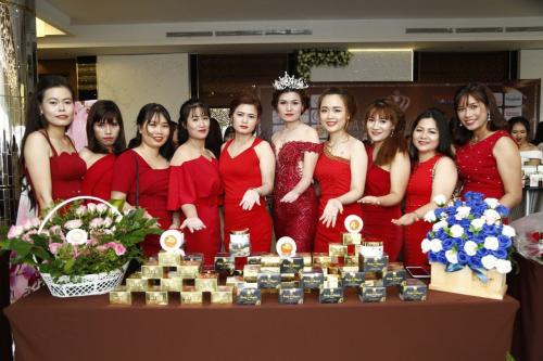 Đọ sự lột xác thành công của các mỹ nhân Gia Hân Group
