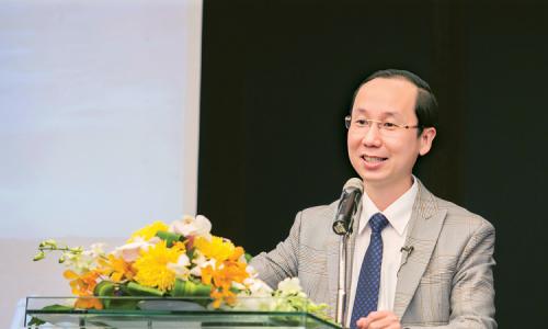 Diễn giả Francis Hùng: Nếu có mục tiêu và có kế hoạch phấn đấu thì không gì là không thể LỮ Ý NHI 29/3/2018