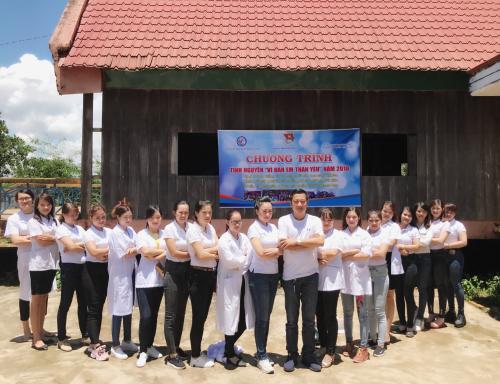 Đặng Thị Tuyết - nữ doanh nhân thành công và truyền cảm hứng thiện nguyện cho mọi người.