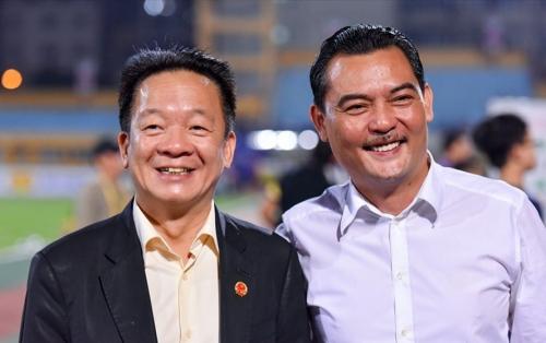 Văn Hậu sang Hà Lan, HLV Park Hang-seo lo, "sếp" Hà Nội FC nói gì?