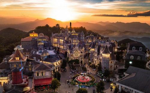 Bà Nà đêm đẹp kỳ diệu nhờ những thay đổi từ đơn vị thiết kế chiếu sáng cho nhà thờ Đức Bà Paris