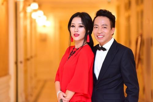 Hoa Trần không cảm thấy phiền khi bị nói “dựa hơi” ông xã Việt Hoàn