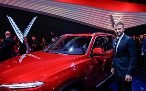 Báo Trung Quốc: Việt Nam tăng vọt nhập ô tô ngoại, liệu thương hiệu Vinfast có thể cất cánh?