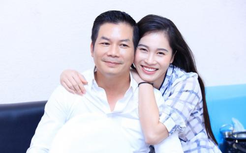 Vợ Á hậu kém 16 tuổi tình cảm tháp tùng Sếp Hưng đi quay show thực tế