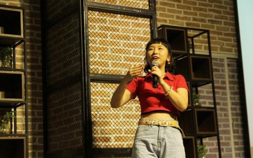 Blogger triệu views Trang Hý lần đầu tiên bật mí cách kiếm tiền online tại hội thảo về GenZ!