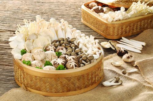 Lẩu nấm: ngon và bổ dưỡn- Ánh Tuyết