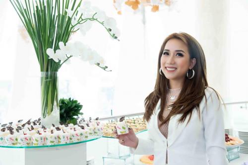 Giám đốc thương hiệu HAC Style nổi bật nhờ số đo hình thể chuẩn tại cuộc thi Nữ Hoàng Doanh Nhân Đất Việt 2018