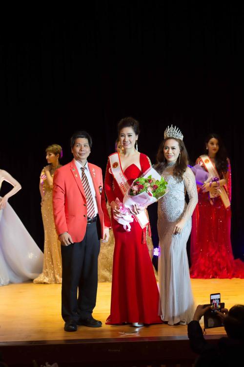 Nguyễn Thị Kim Chi xuất sắc đăng quang Hoa Hậu Áo Dài tại Đài Loan