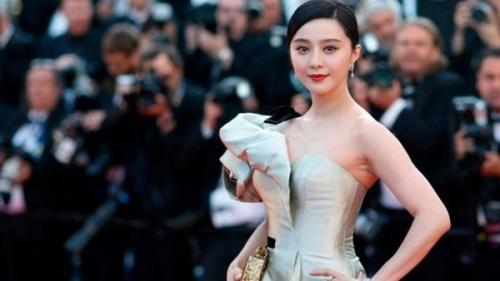 Cán bộ thuế mất chức sau bê bối của Phạm Băng Băng