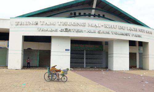 Hàng loạt chợ ở ĐBSCL bỏ hoang