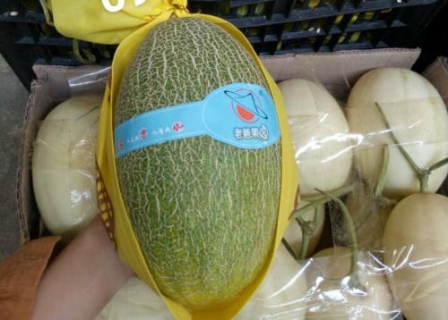 7.200 tấn dưa Trung Quốc tràn chợ: Coi chừng 3 loại dưa Tàu đội lốt hàng Việt