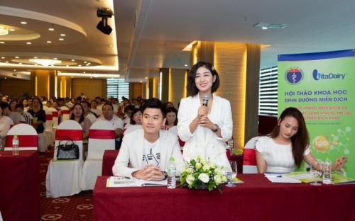 Video mới nhà Xoài khiến mẹ 9x đứng ngồi không yên