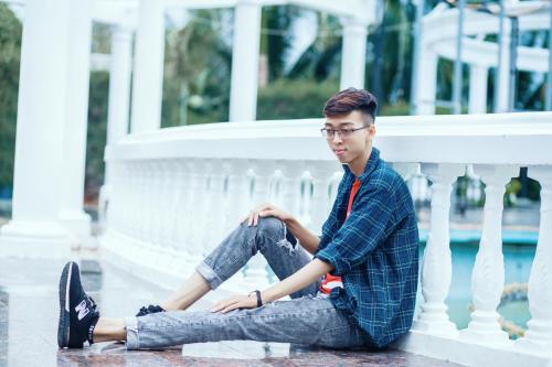 HÀNH TRÌNH TỪ DIỄN VIÊN, NGƯỜI MẪU ẢNH ĐẾN KINH DOANH MỸ PHẨM CỦA CHÀNG TRAI CÓ CHIỀU CAO ẤN TƯỢNG NGUYỄN THANH NHÀN