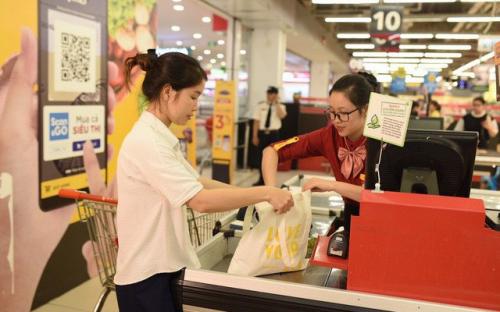 Chuỗi bán lẻ Việt tự tạo “siêu thị xanh” thay lời nhắn bảo vệ môi trường