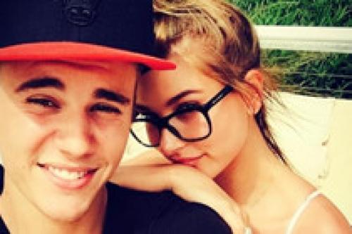 Bạn gái mới của Justin Bieber: Chân dài quyến rũ nhất hành tinh 2017