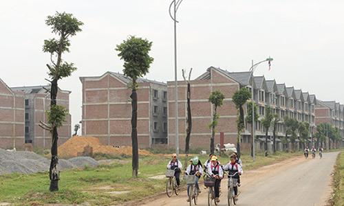 Môi giới địa ốc Hoài Đức “chiêu trò” trước thông tin lên quận