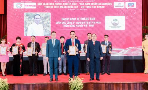 Doanh nhân Lê Hoàng Anh  “Làm nông nghiệp với bà con nông dân thì phải có Tâm”