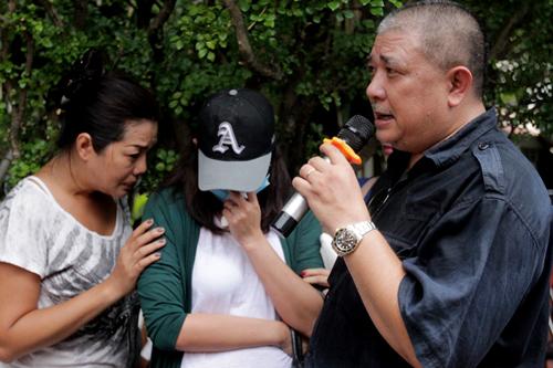 Bạn gái cũ 'khóc khi được giải oan ở lễ giỗ Lê Công Tuấn Anh'