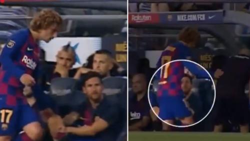 Lý do gì khiến Messi tỏ thái độ lạnh nhạt, thờ ơ với Griezmann? -Long Nguyên 