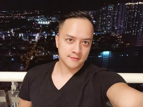 Midu diện bikini phô diễn vòng 1 nóng bỏng