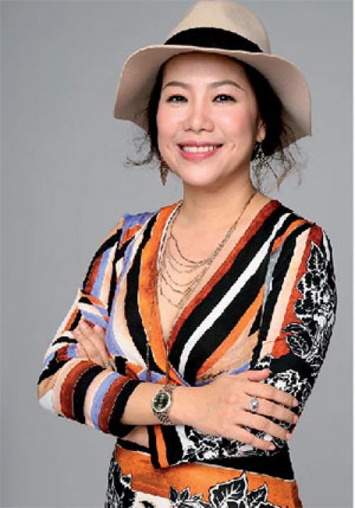 Người muốn mọi phụ nữ đều đẹp