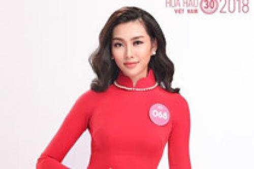 Thí sinh Hoa hậu Việt Nam 2018 khoe dáng với áo dài