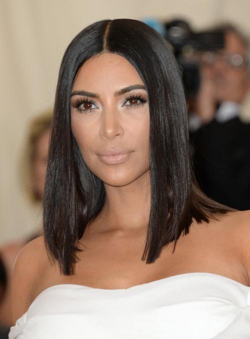 Chi hơn 11 tỉ đồng để thẩm mỹ giống Kim Kardashian, cô gái này khiến ai cũng bất ngờ với diện mạo sau dao kéo