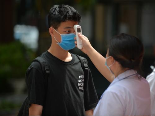 Sáng nay, thí sinh làm bài thi Khoa học Tự nhiên và Khoa học Xã hội