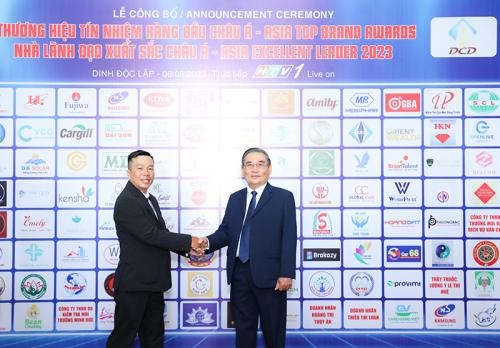 Doanh nhân Đặng Quang Cảnh - CEO Thiên Phú Kim: Làm doanh nghiệp, muốn đi xa phải biết nắm bắt cơ hội!