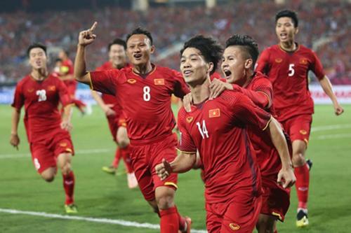 Tin sáng (30/12): FIFA tôn vinh Việt Nam trong nhóm đội gây bất ngờ nhất năm Khánh Gia 
