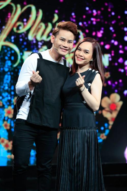 Nam MC VTV bị vợ “dọa” cho… ra đường nếu không chịu nấu ăn