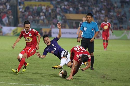 HAGL của bầu Đức: Thua để thắng...