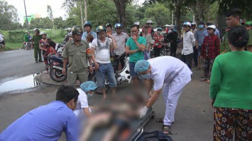 Cấp cứu nạn nhân đổ 4 lít xăng lên người rồi tự thiêu