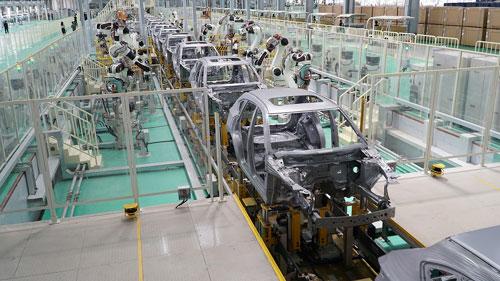 Vận hành nhà máy SX xe du lịch hiện đại nhất ĐNA