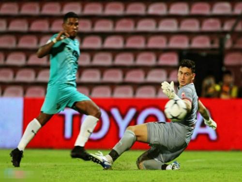 Văn Lâm lại tỏa sáng, CĐV Việt Nam gửi “chiến thư” đến ĐT Thái Lan -Long Nguyên 